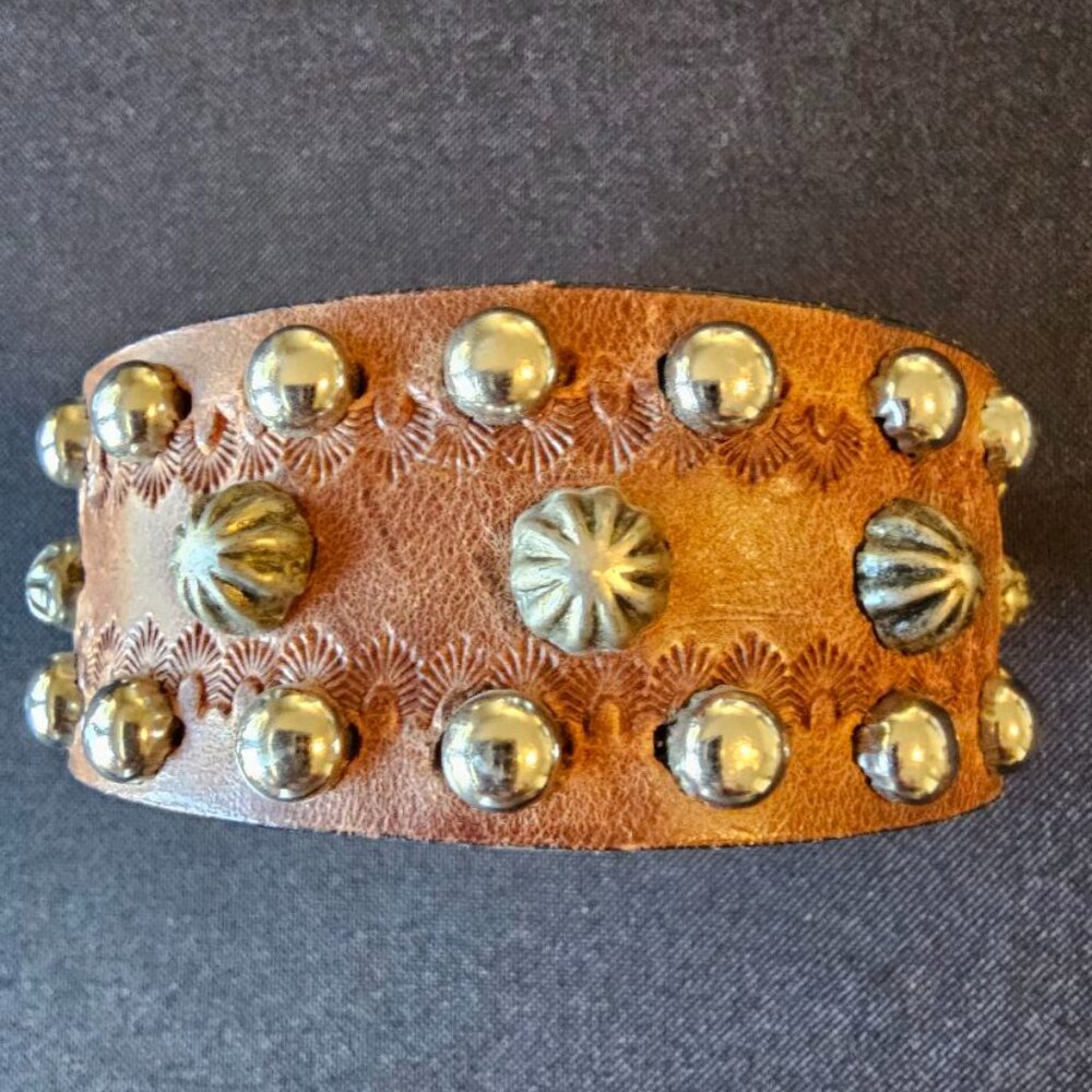 Leather Women's Bracelet with Silver Studs